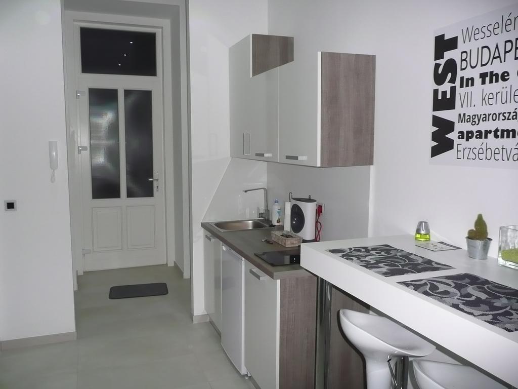 In The City Budapest Apartments Chambre photo