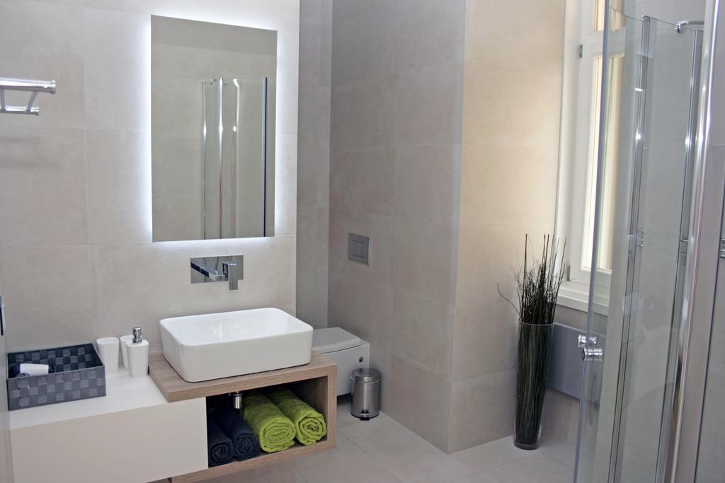 In The City Budapest Apartments Extérieur photo